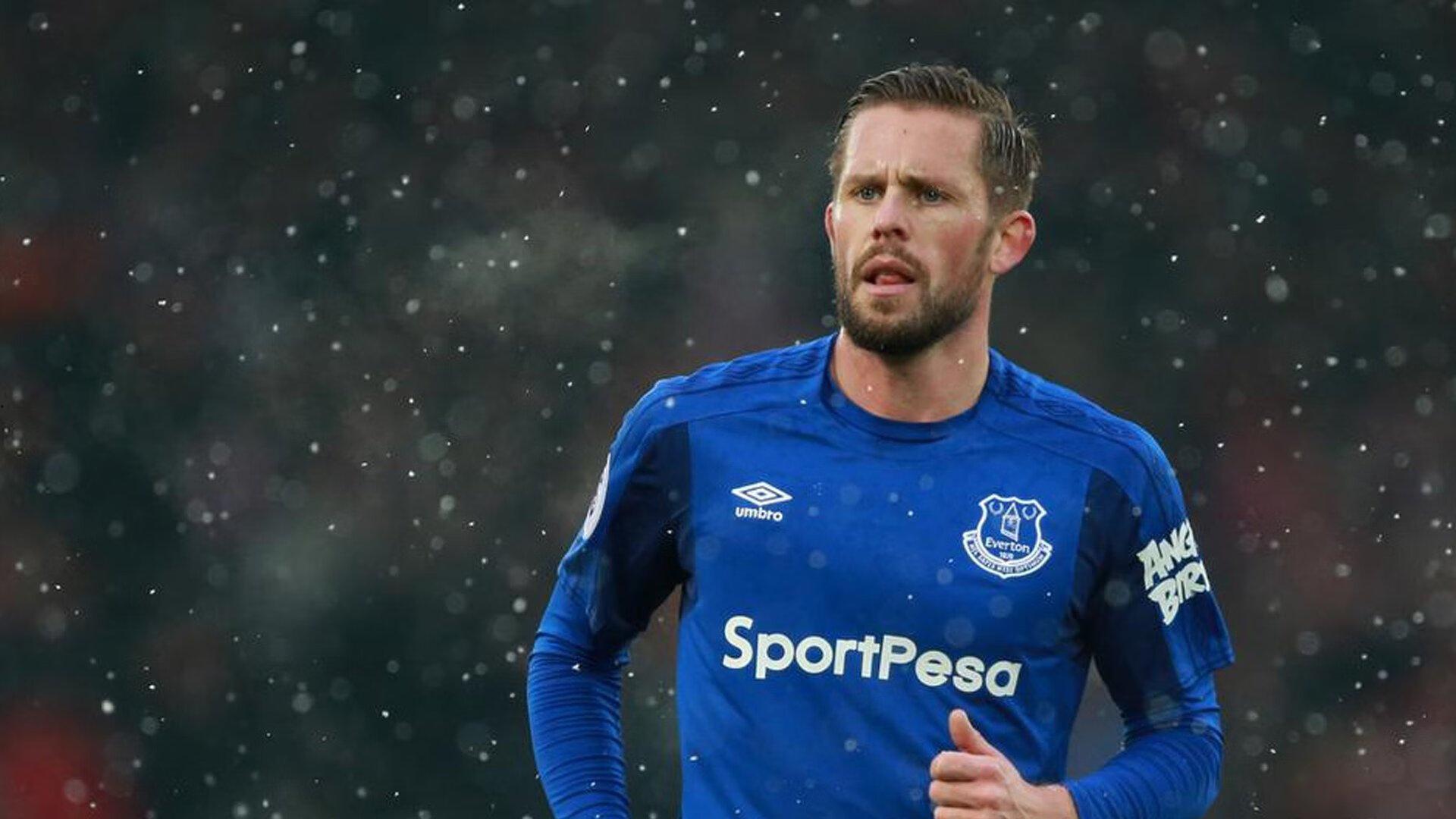 世体，伊尼戈·马丁内斯训练场挥别巴萨队友，生涯新篇章即将开启