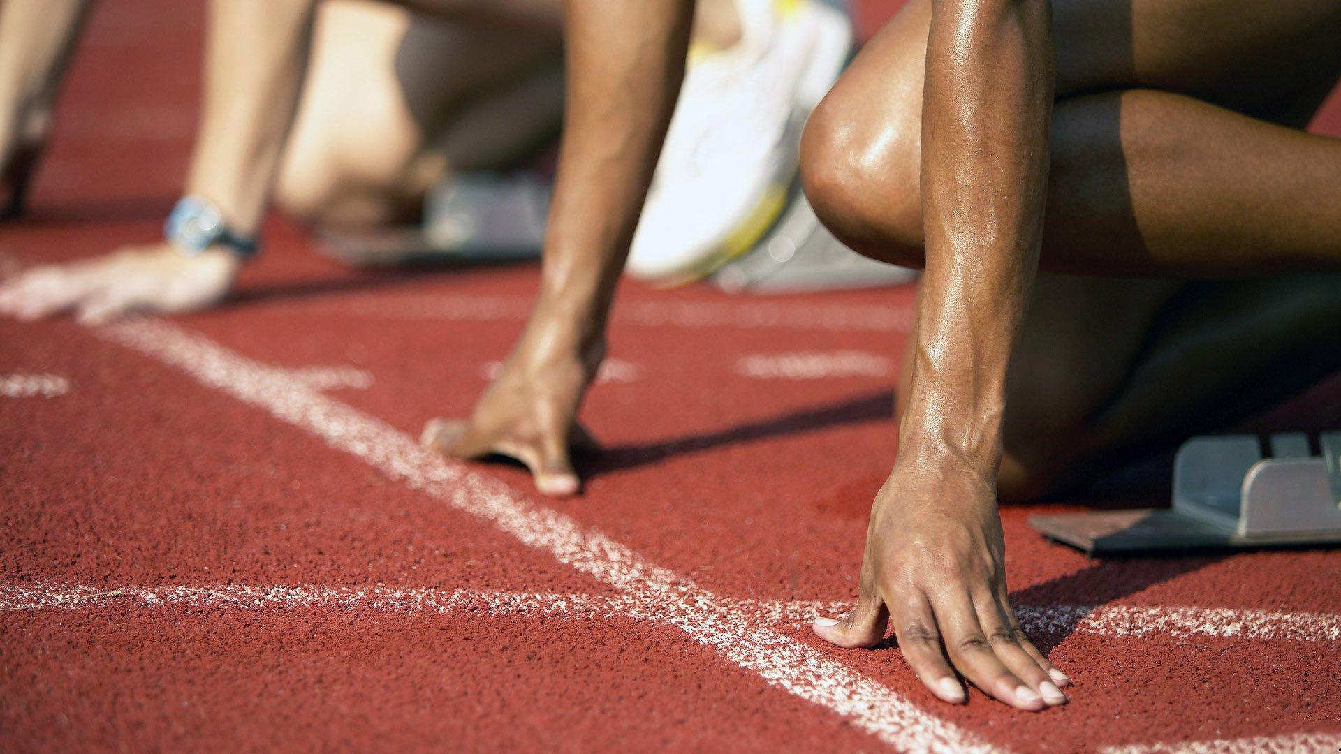 罗德里戈底线极限救球引爆热议!足坛历史那些令人窒息的生死一线间名场面回顾